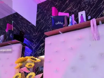 KendallWods  live sex cam