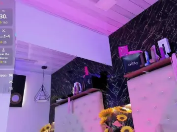 KendallWods  live sex cam