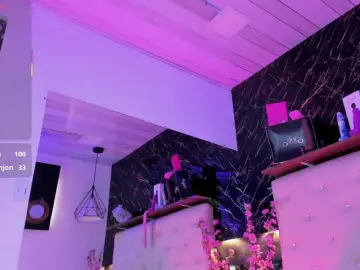KendallWods  live sex cam
