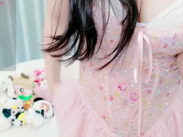 Lylybaby  live sex cam