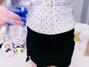 Lylybaby  live sex cam