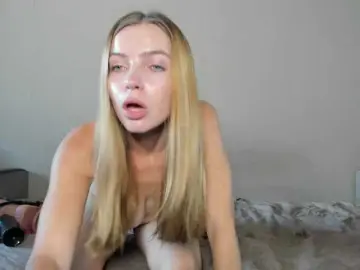 MonicaRosy  live sex cam