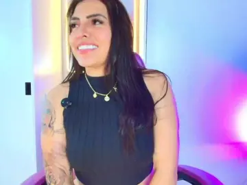 NAOMIAMAZING01  live sex cam