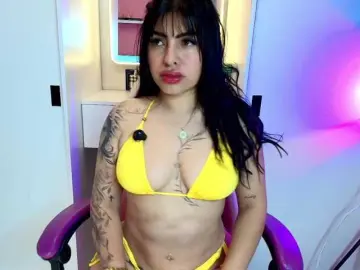 NAOMIAMAZING01  live sex cam