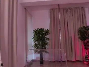 SidneyPuff  live sex cam