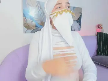 Salma-isawwi  live sex cam