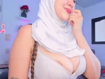Salma-isawwi  live sex cam
