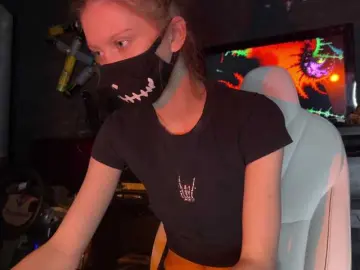 Zus-pic  live sex cam