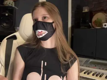 Zus-pic  live sex cam
