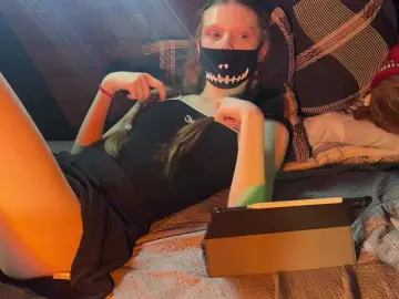 Zus-pic  live sex cam