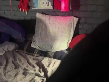 Zus-pic  live sex cam