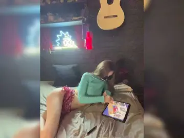 Zus-pic  live sex cam