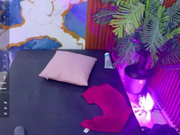 Athenaa-tay  live sex cam