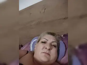 Clarabbw49hot  live sex cam