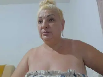 Clarabbw49hot  live sex cam