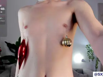 IceStrawberry  live sex cam