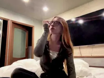 KacyBodwin  live sex cam