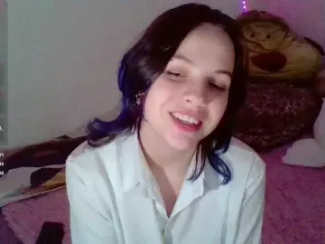 LillyShy  live sex cam