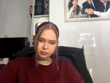 MarilynnBarnathan  live sex cam