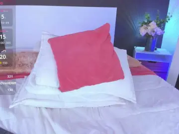 VioletPaket  live sex cam