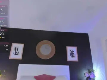 VioletPaket  live sex cam