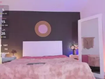 VioletPaket  live sex cam