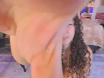 VioletPaket  live sex cam