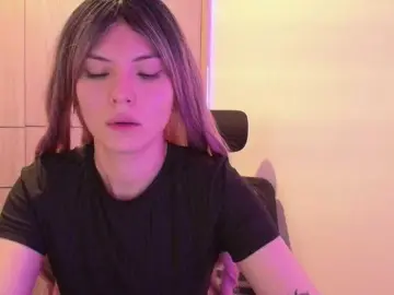 Hanystoned  live sex cam