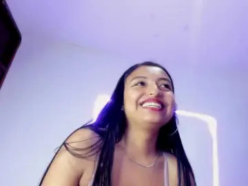 Sweet-cinamon  live sex cam