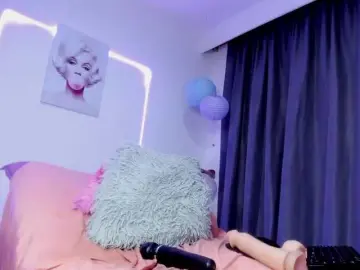 Sweet-cinamon  live sex cam