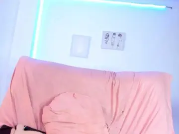 Sweet-cinamon  live sex cam