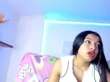 Sweet-cinamon  live sex cam