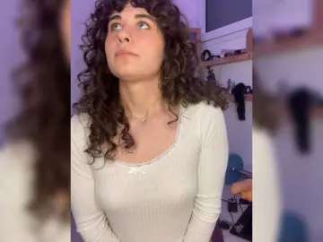 Alisa-kissa  live sex cam