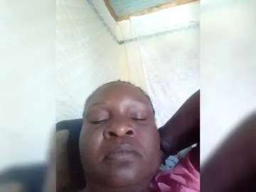 Bigmom555  live sex cam