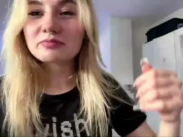 FlippyPippy  live sex cam