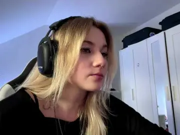 FlippyPippy  live sex cam