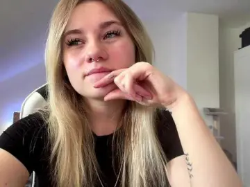 FlippyPippy  live sex cam