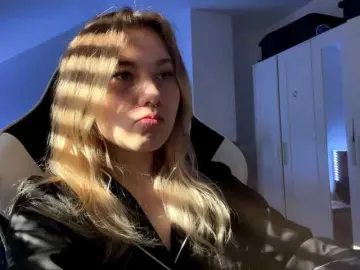 FlippyPippy  live sex cam