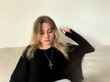 FlippyPippy  live sex cam