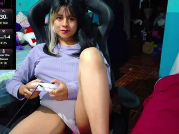 Hairy-Young  live sex cam
