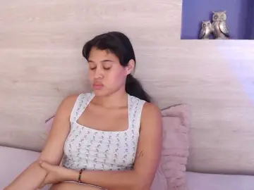 Kitty-Desire2  live sex cam