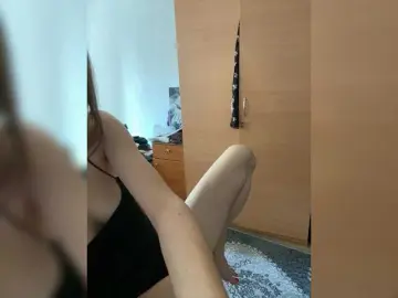 Lisaab  live sex cam