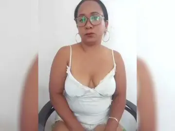 Myrahsexy  live sex cam