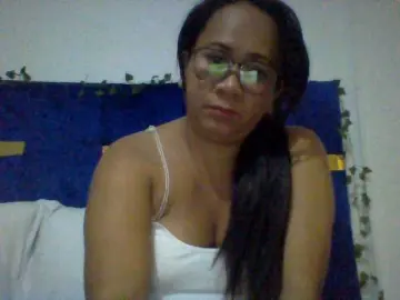Myrahsexy  live sex cam
