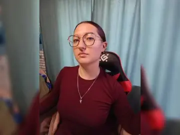 Rosia-Guess  live sex cam