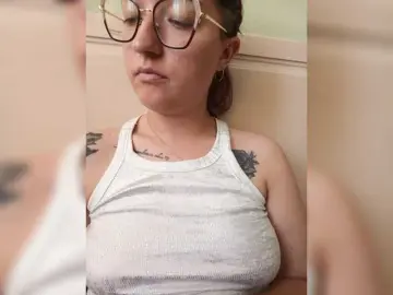 Rosia-Guess  live sex cam