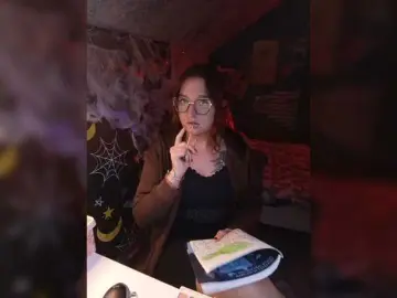 Rosia-Guess  live sex cam