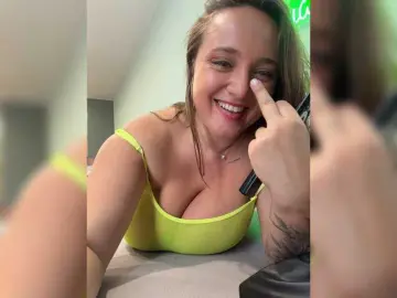 Tuda--Suda  live sex cam