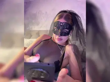 Zorrka  live sex cam