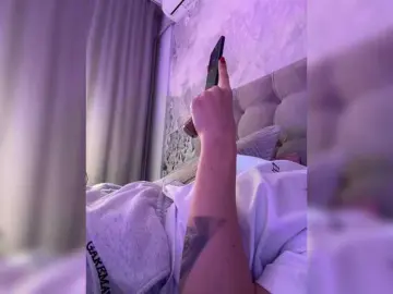 Zorrka  live sex cam